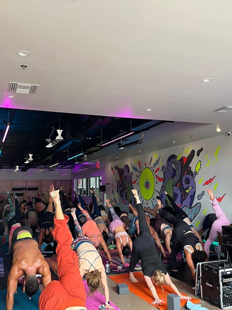 Black Swan Yoga - Old Town