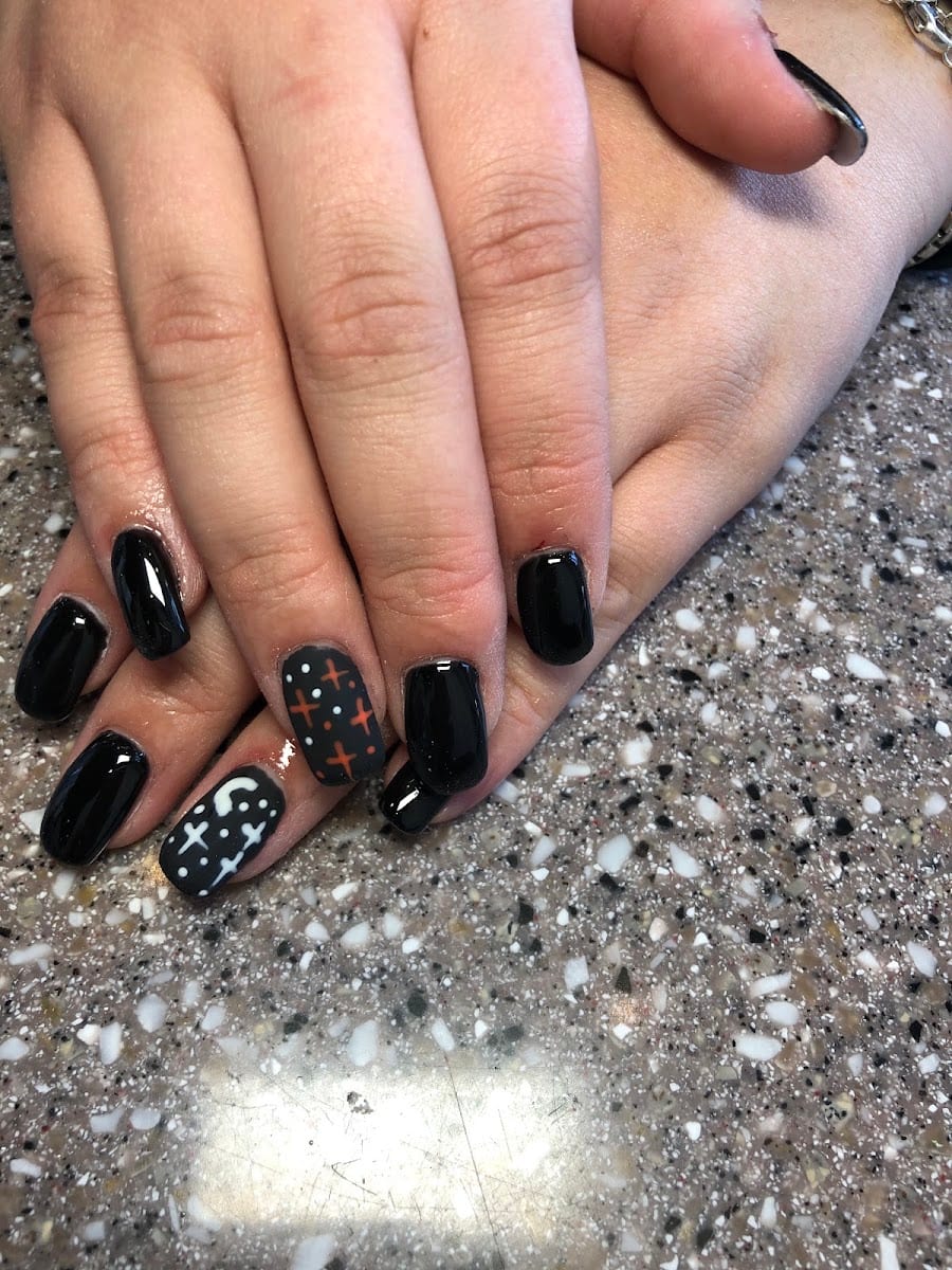 Cindy Nails and Skin Care (formerly sixth avenue salon), photo 2