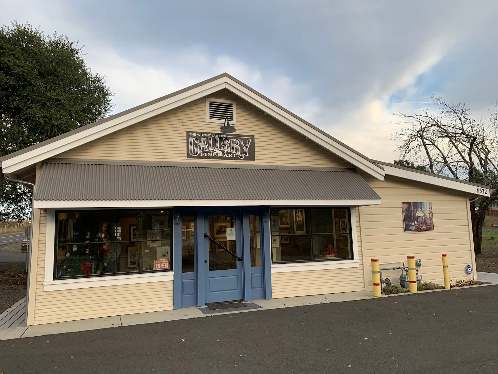 The Wright Corner Gallery