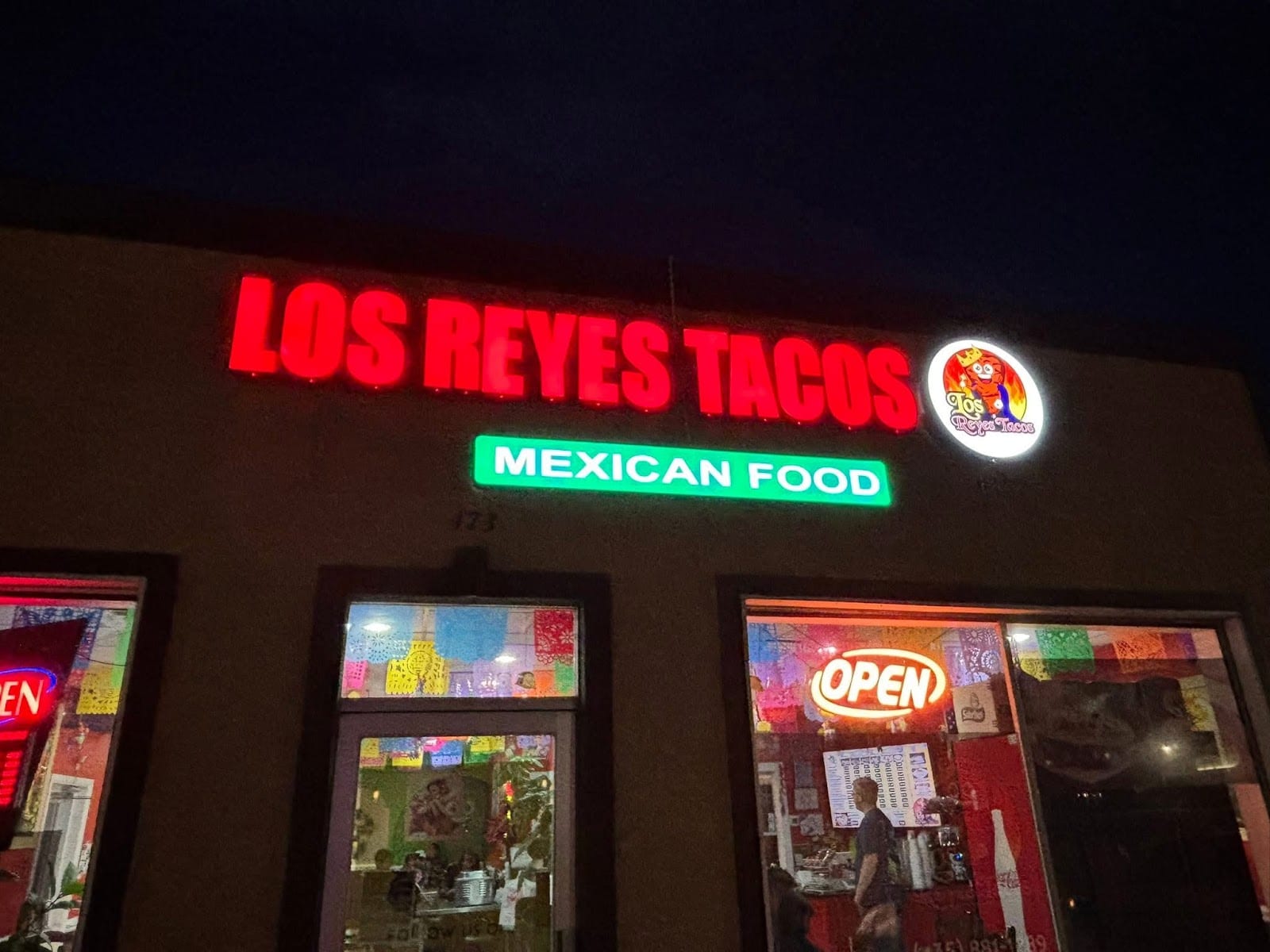 Los Reyes Taqueria