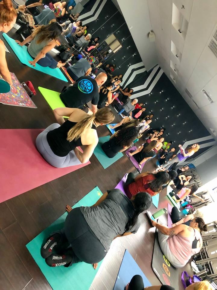 We Rise Yoga, photo 2