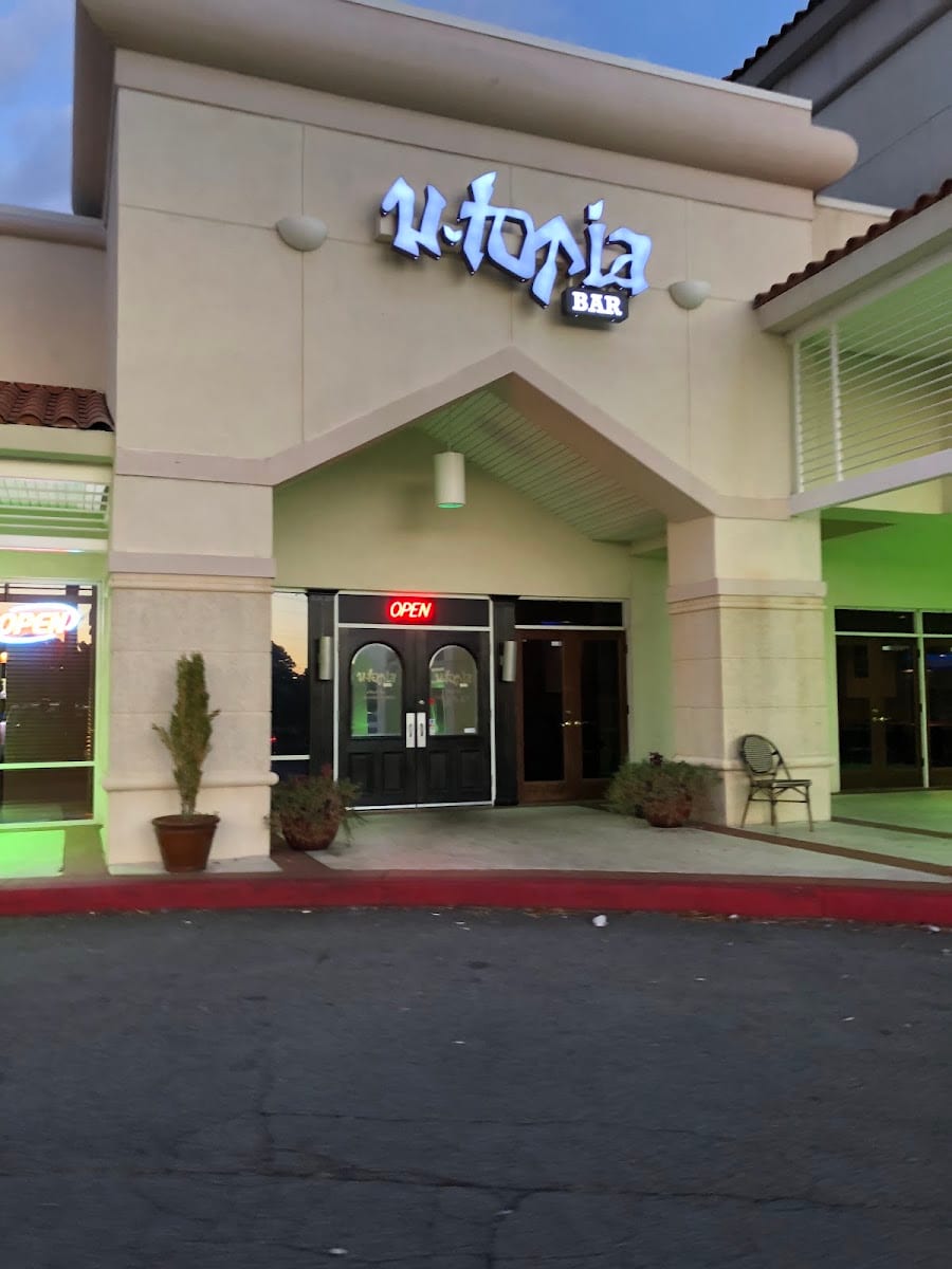 Utopia Bar