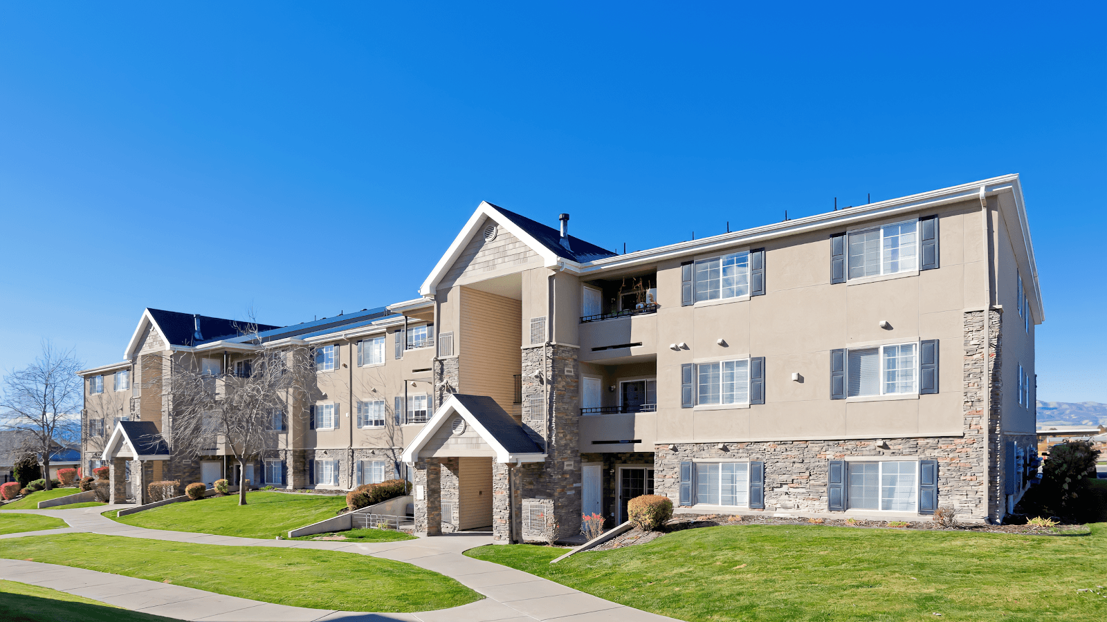 Deer Creek Village Apartments, photo 2