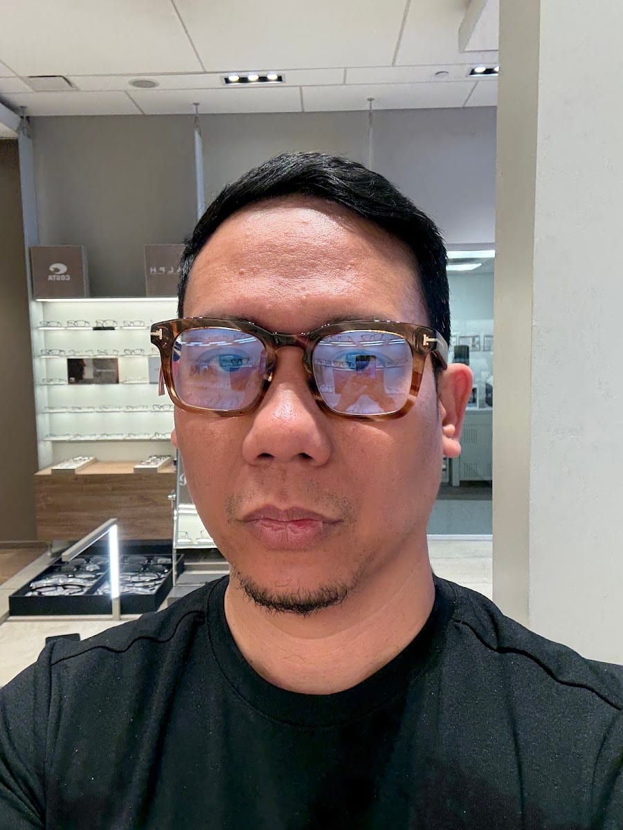 Friendly Eyes Optometry, photo 3