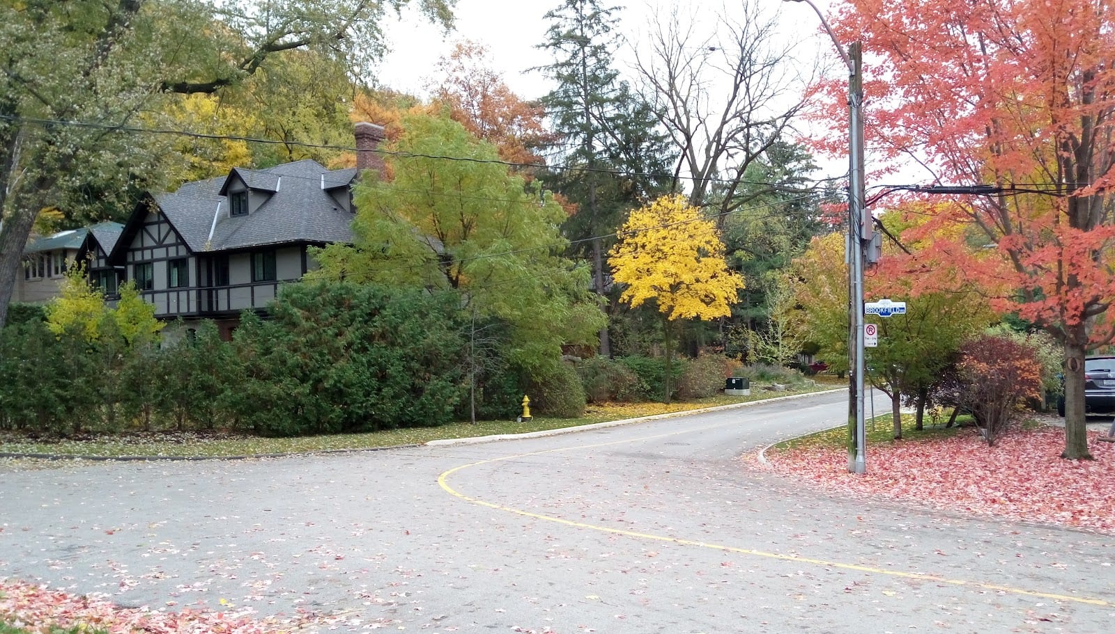 Brookfield Parkette, photo 3
