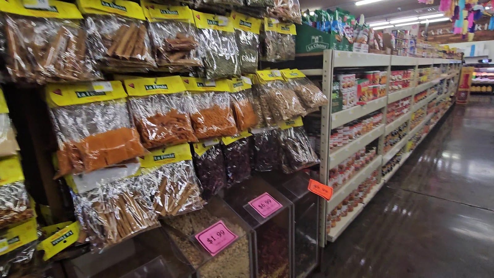 El Herradero Supermarket, photo 2