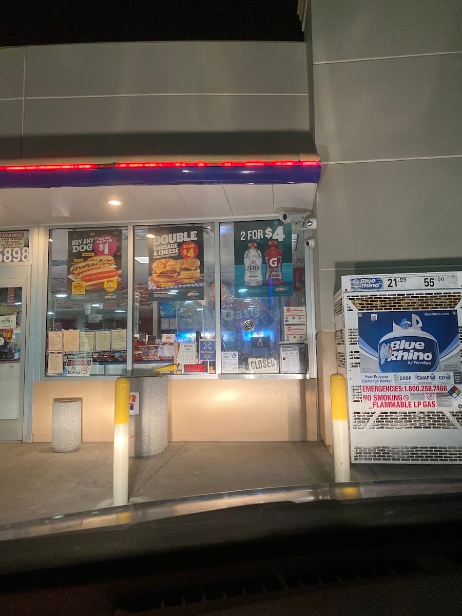 ampm, photo 2