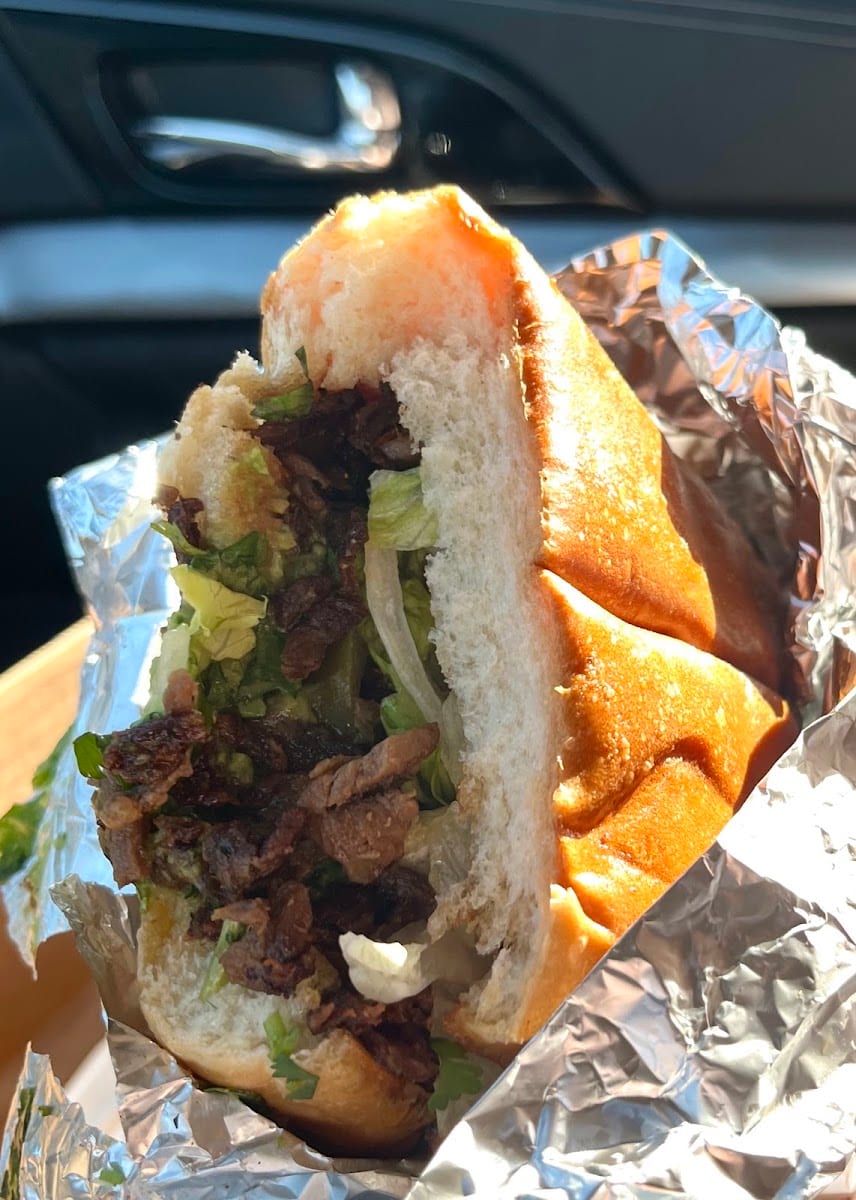 La Luna Market & Taqueria, photo 2
