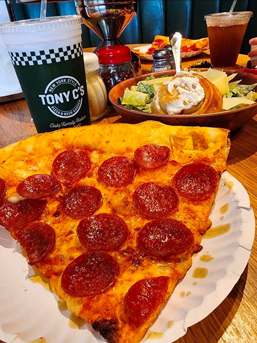 Tony C's Pizza & Beer Garden - Round Rock, photo 2