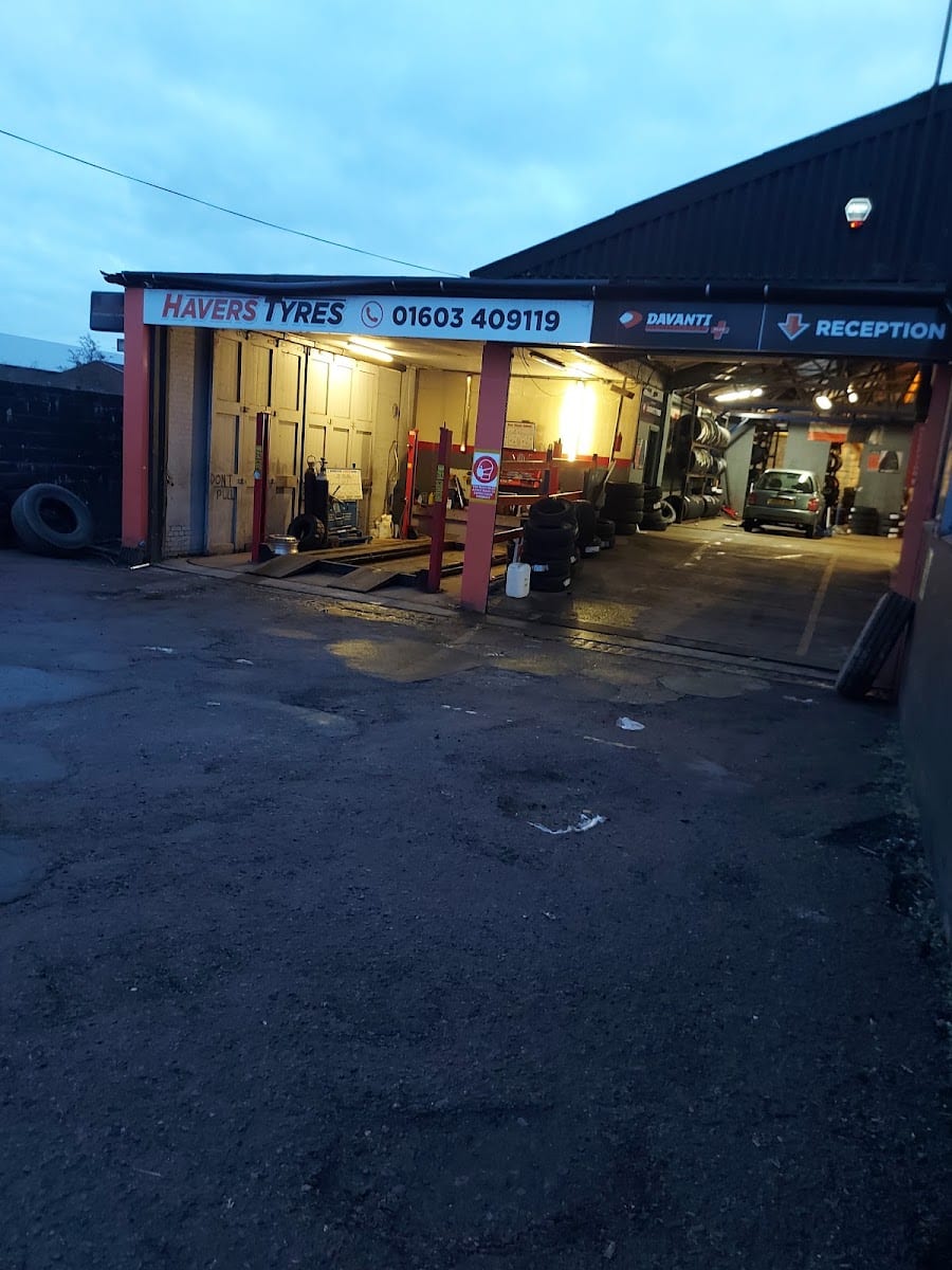 Havers Tyres, photo 3