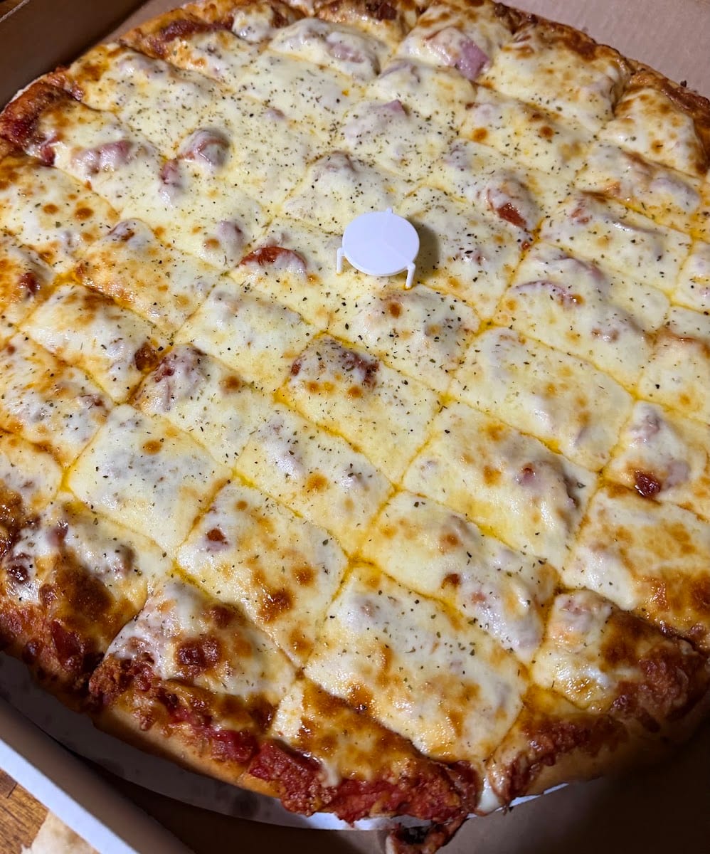 Art's Varsity Pizza