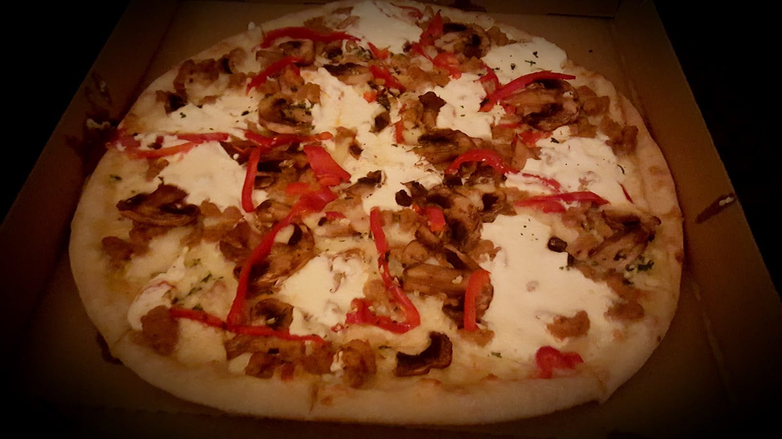 Cheesy Lee's Amazing Pizza