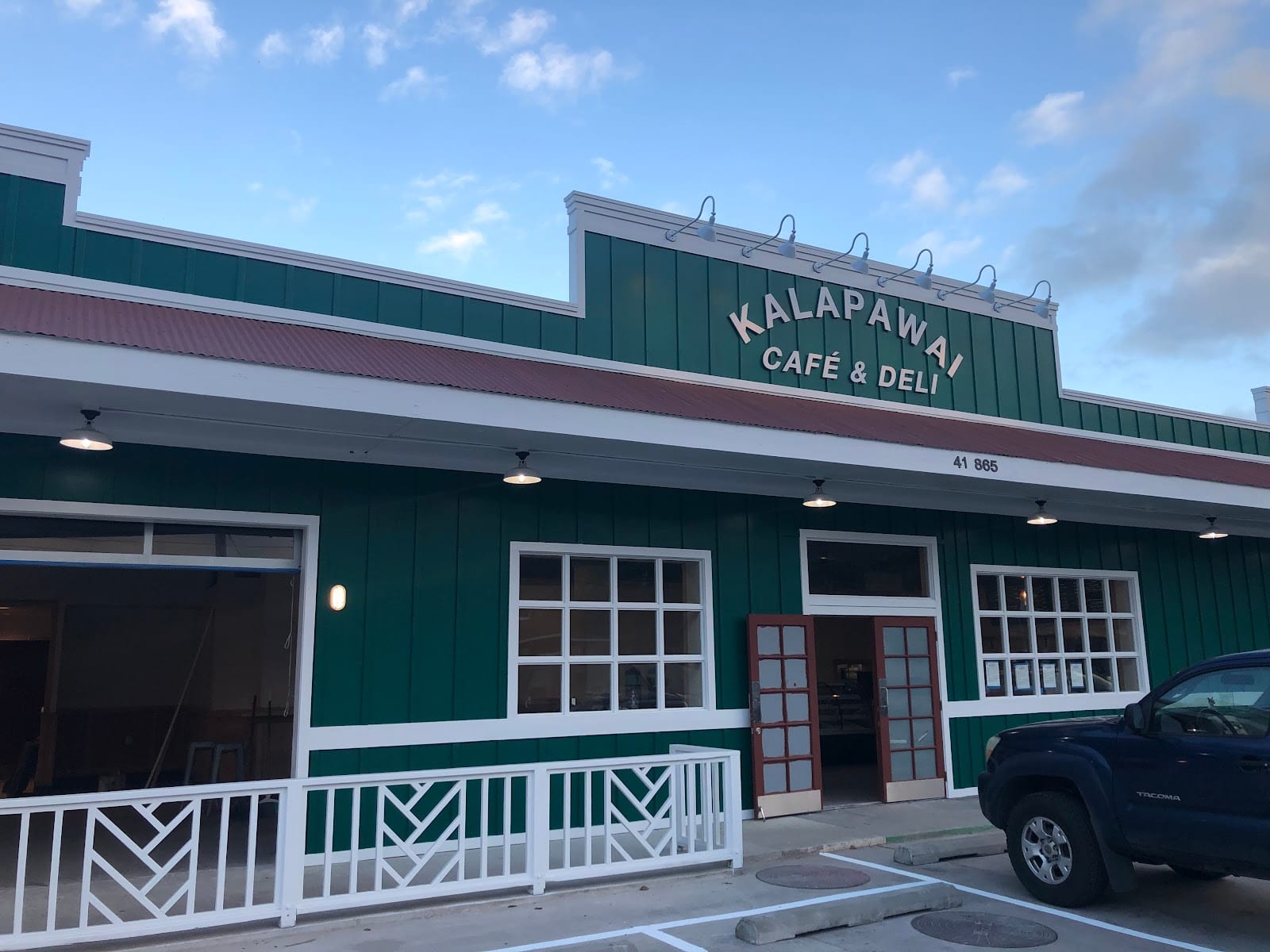 Kalapawai Cafe & Deli - Waimanalo