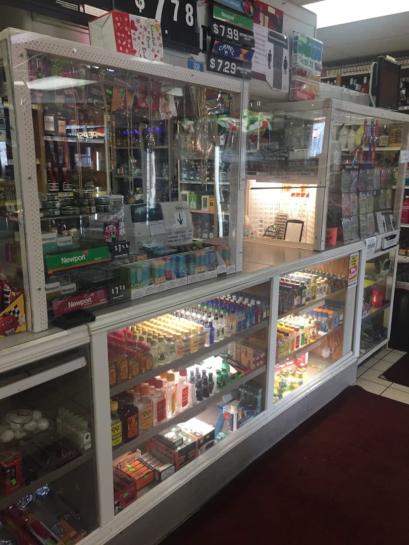 Handy Dandy Party Store, photo 3