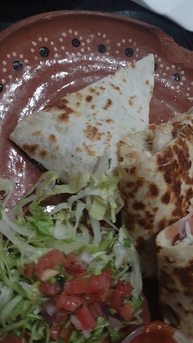 Chuy's Fiestas Taqueria lI, photo 2