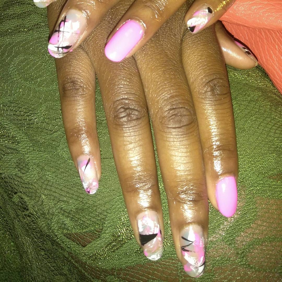 Hands Down Appointment Preferred, photo 3