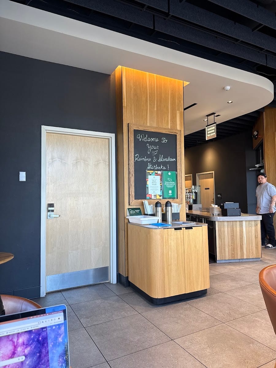 Starbucks Coffee Company, photo 3