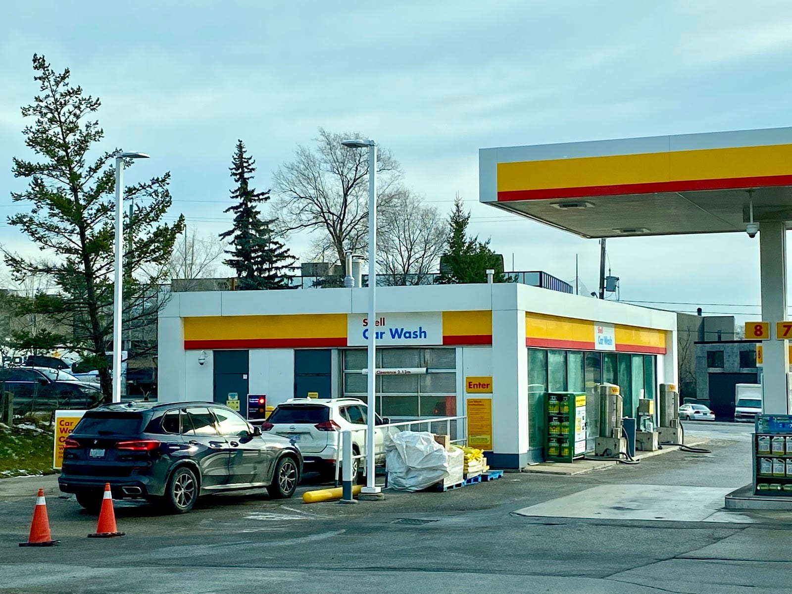 Shell Car Wash Station