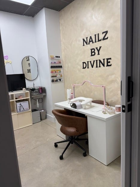 Nailzbydivine, photo 2