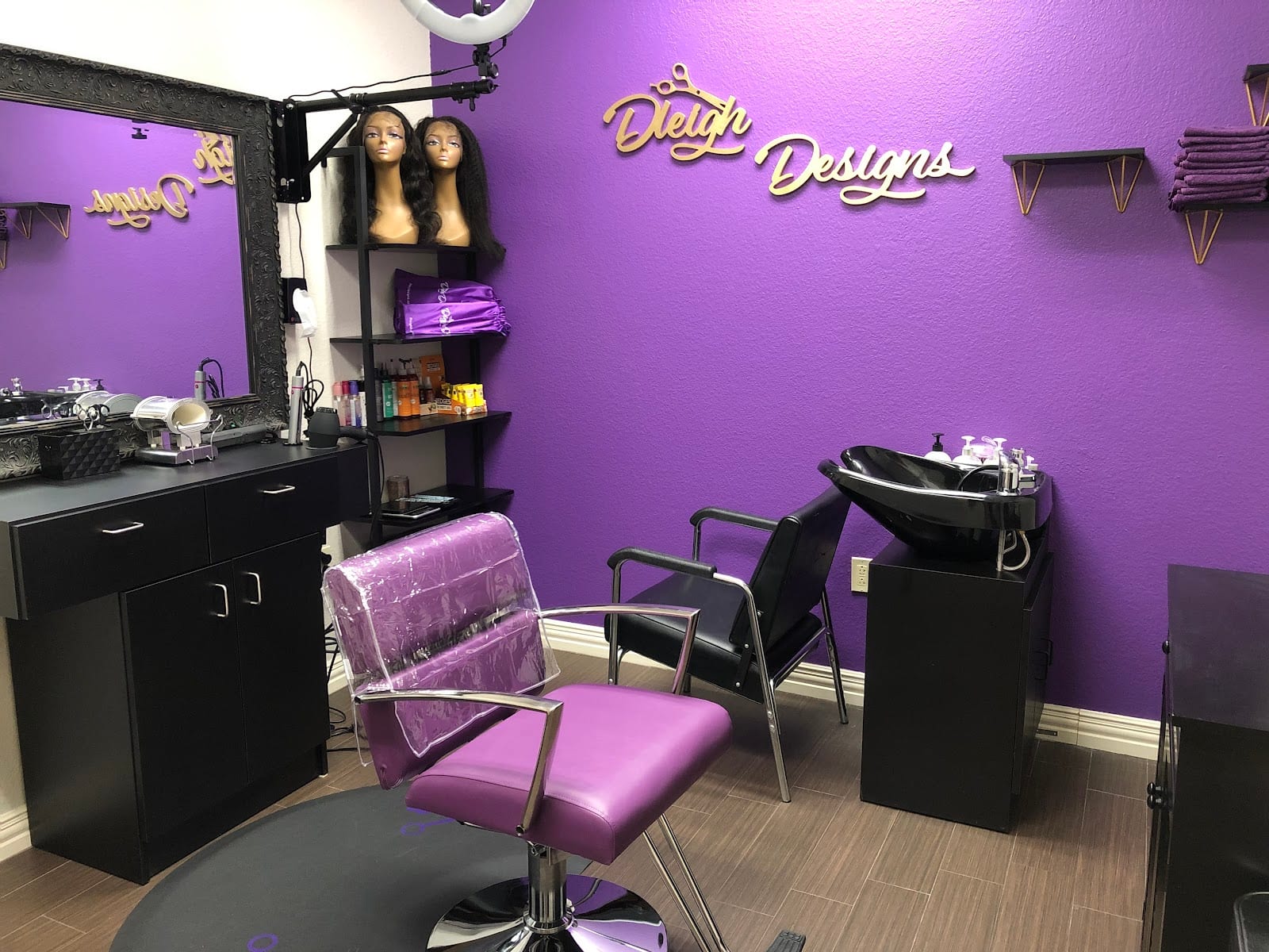 Dleigh Designs Beauty Supply & Salon, photo 4