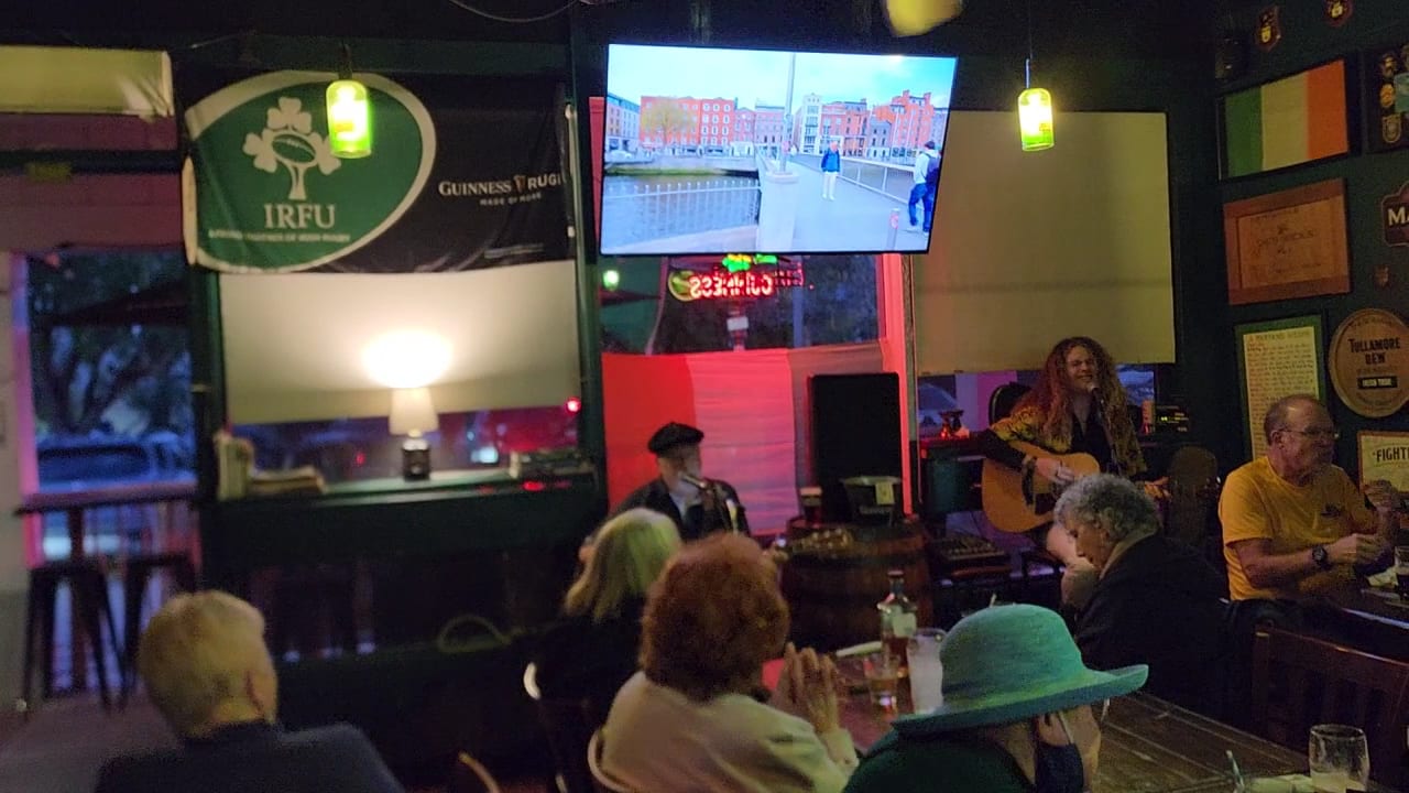 Shebeen Irish Pub and Kitchen, photo 2