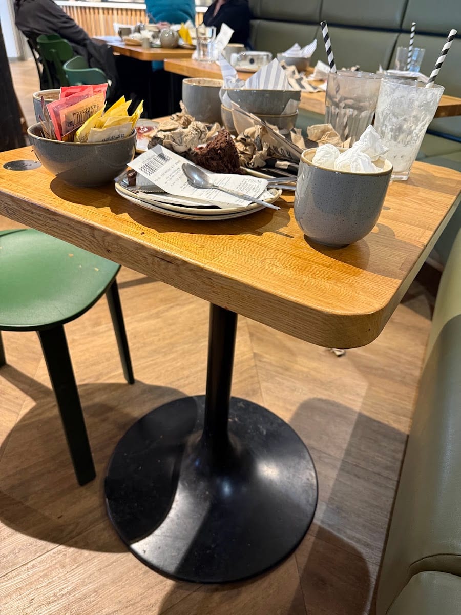 M&S Café, photo 3