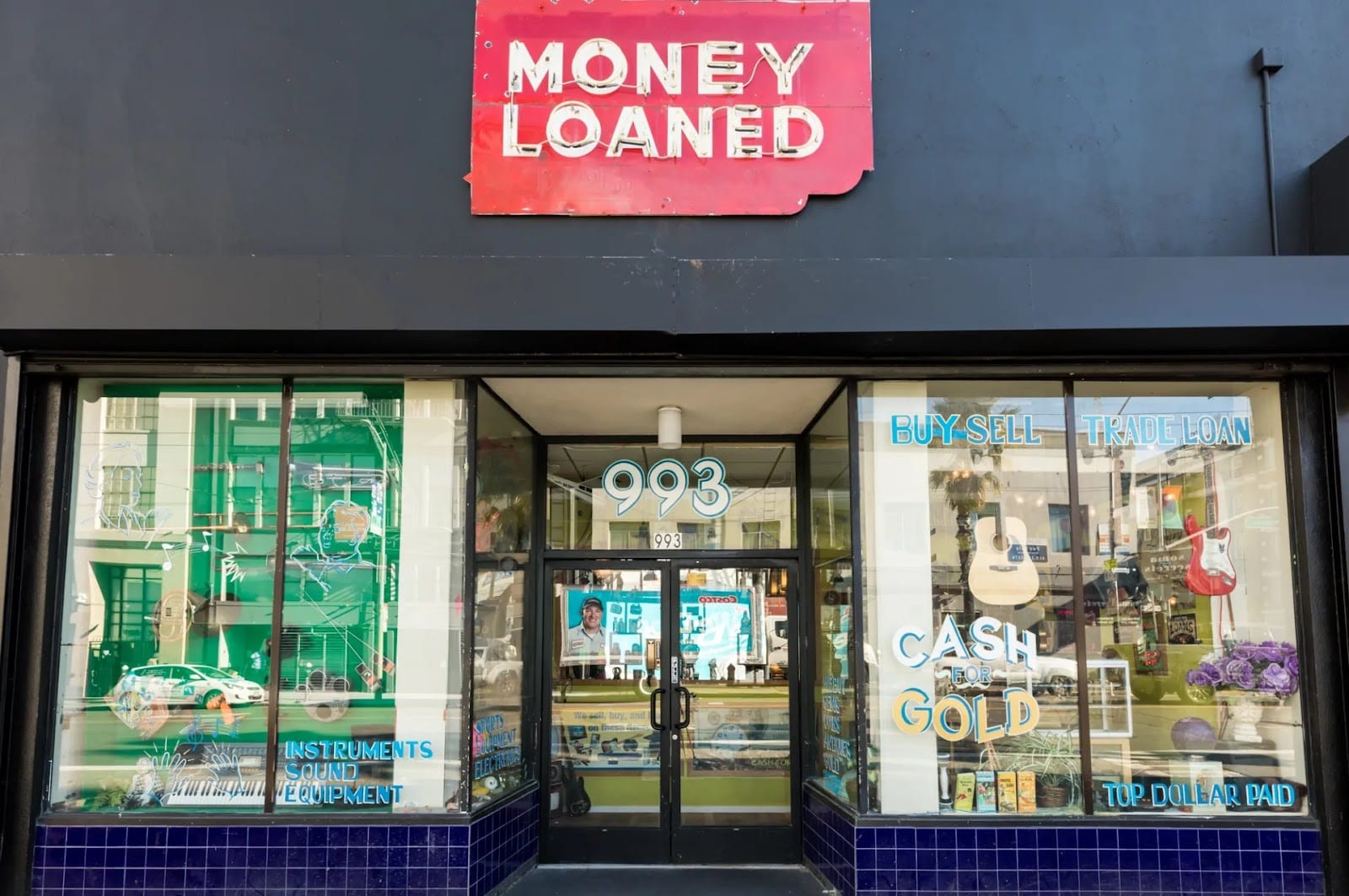 The Pawn Shop, photo 2