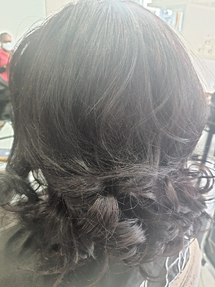 Hair Elegance