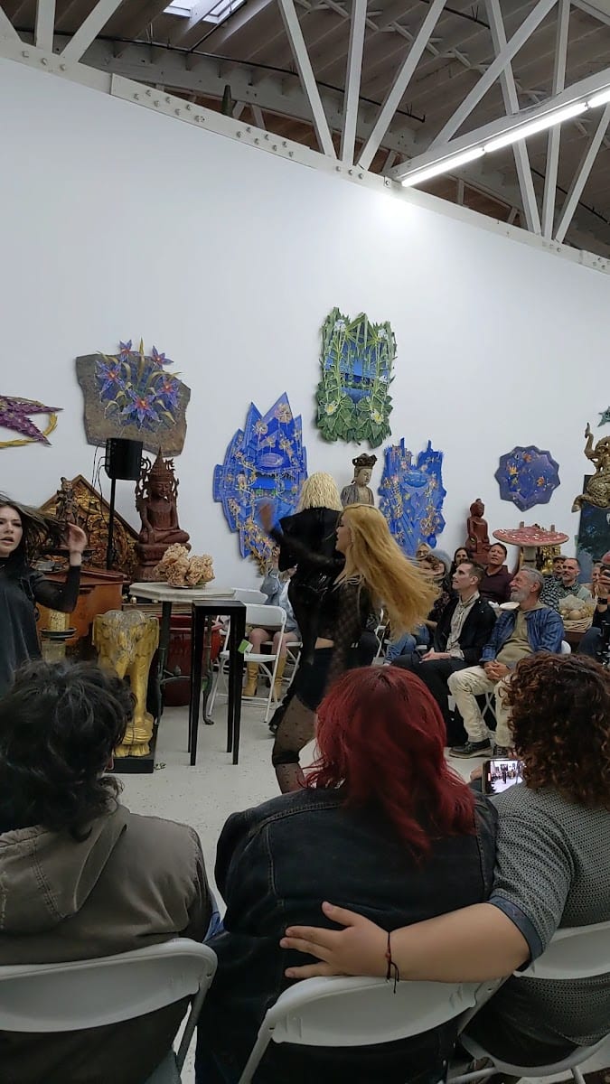 Morgan Oakes Gallery, photo 2