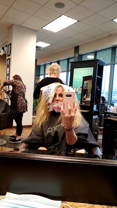 Simplicity A Salon