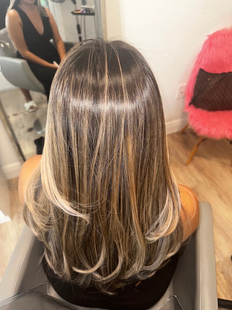 Hair by Mora Dominican Hair Salon
