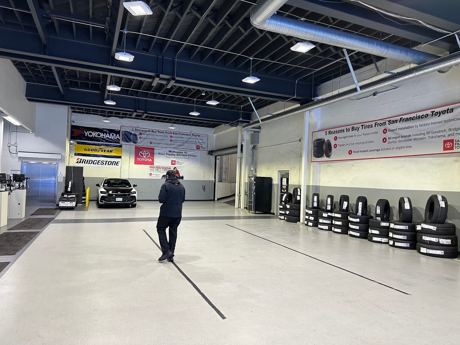 San Francisco Toyota Certified Service Center, photo 3