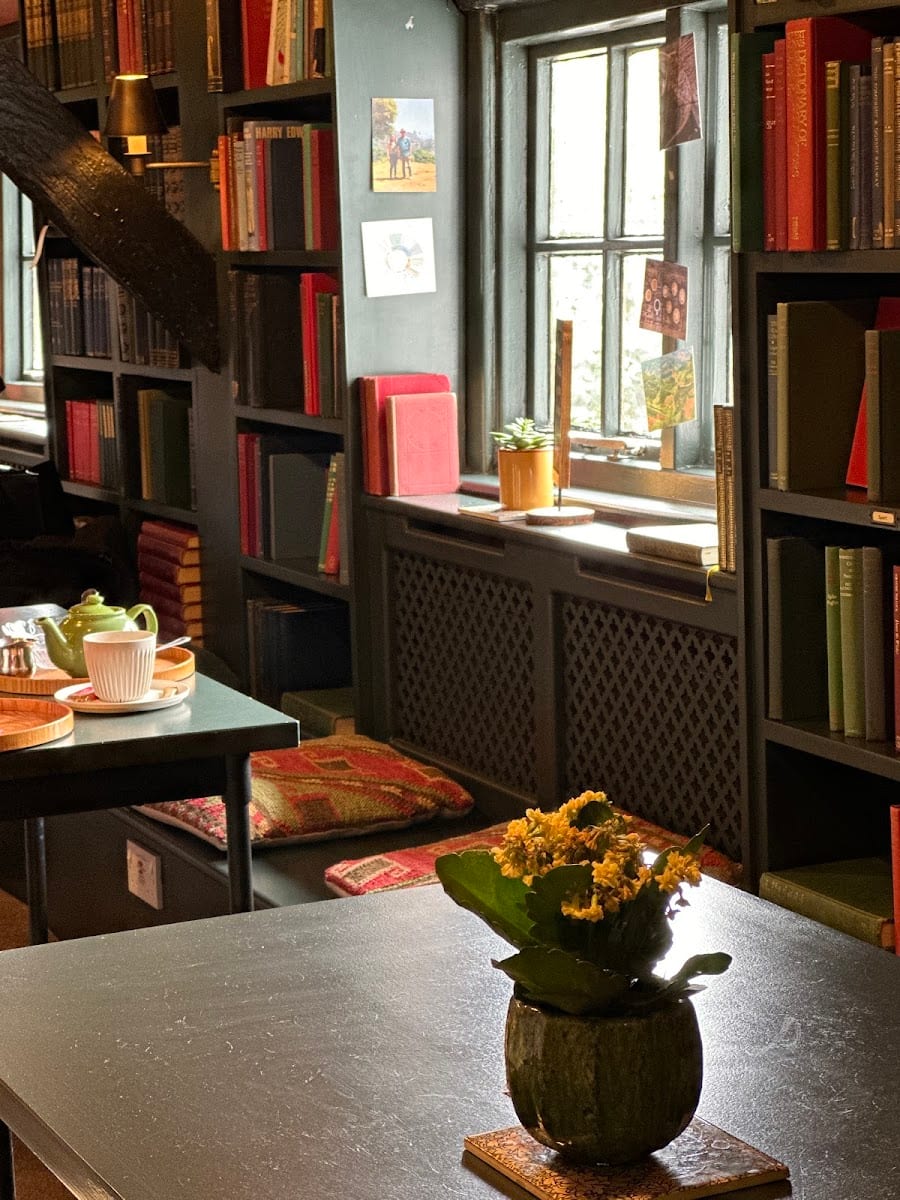 Reading Rooms & Café