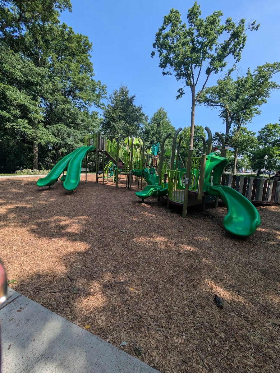Shadyside Park And Playplace