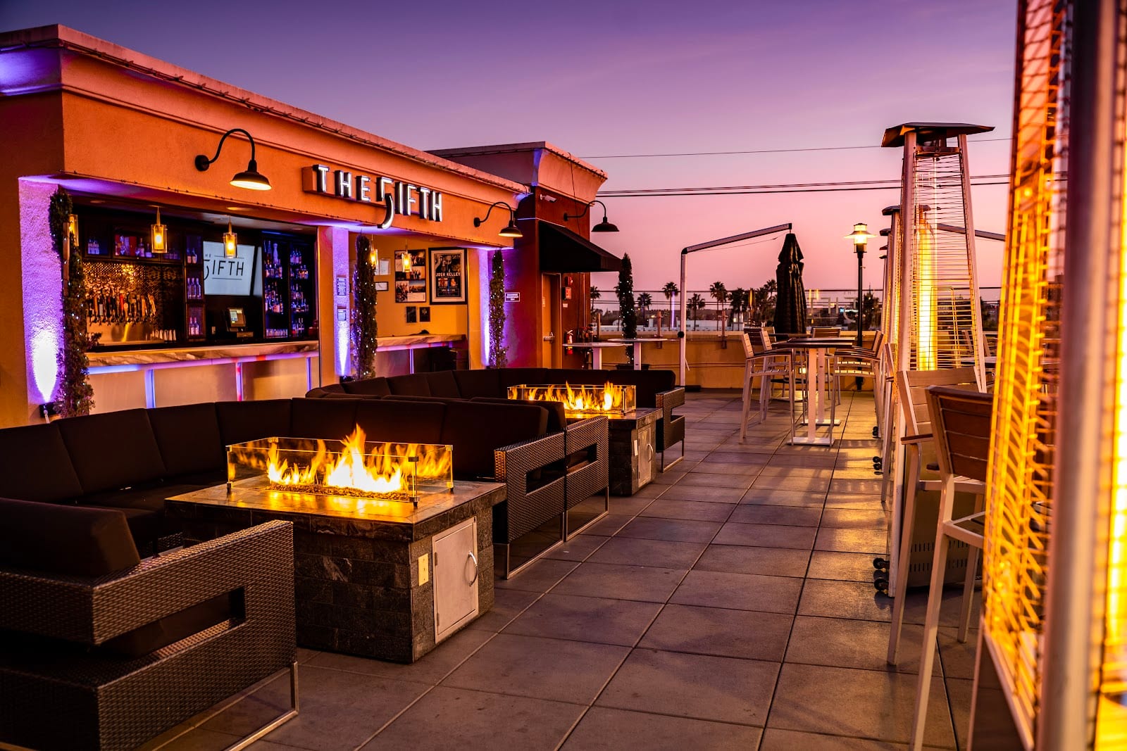The FIFTH Rooftop Restaurant & Bar, photo 2