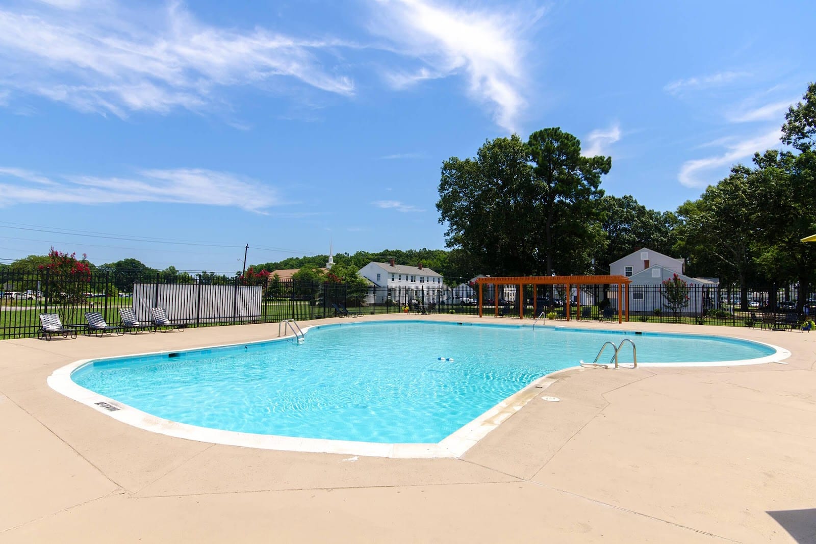 Cottage Grove Apartments and Townhomes, photo 3