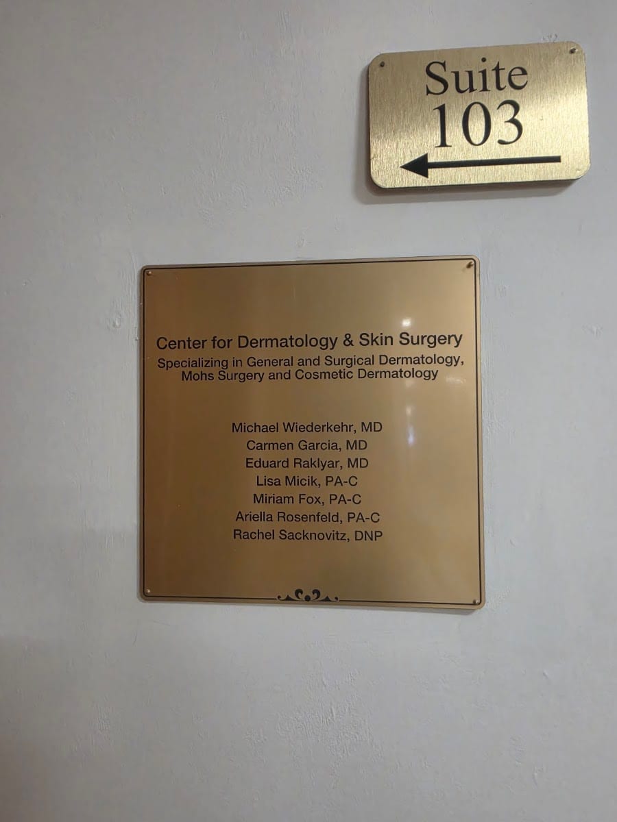 Center for Dermatology & Skin Surgery, photo 4