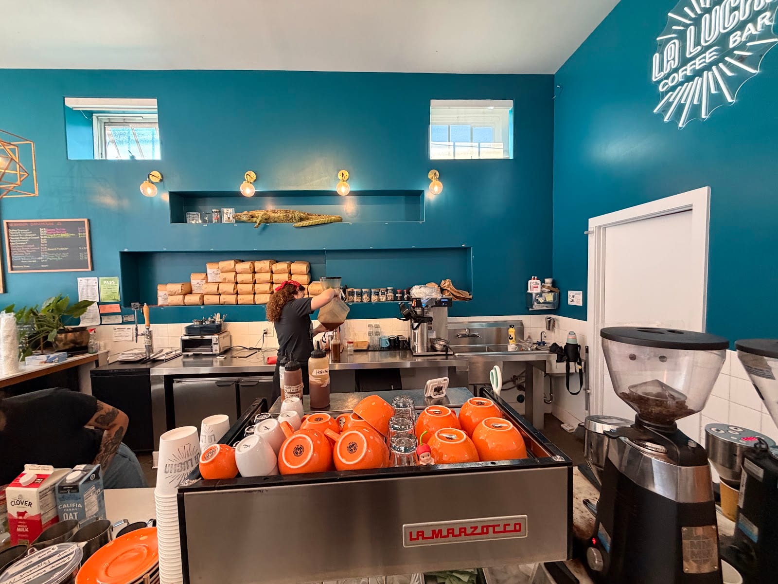 La Lucha Coffee Bar, photo 2