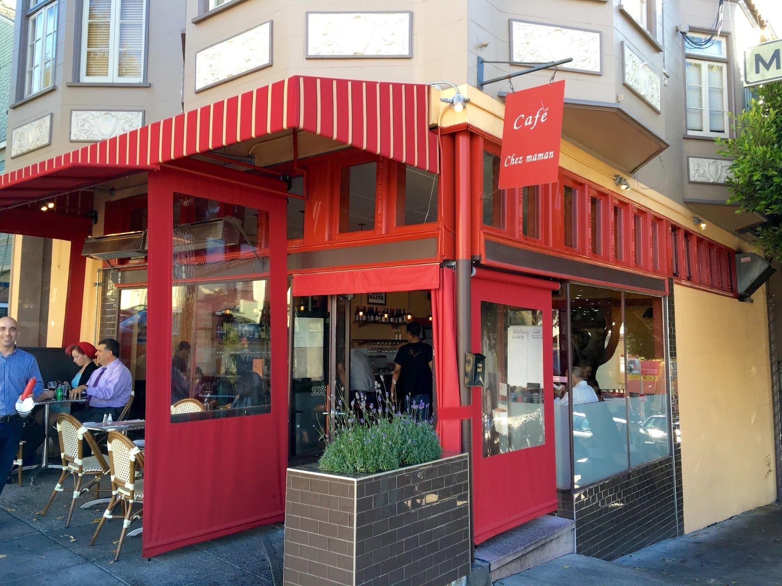 Chez Maman East