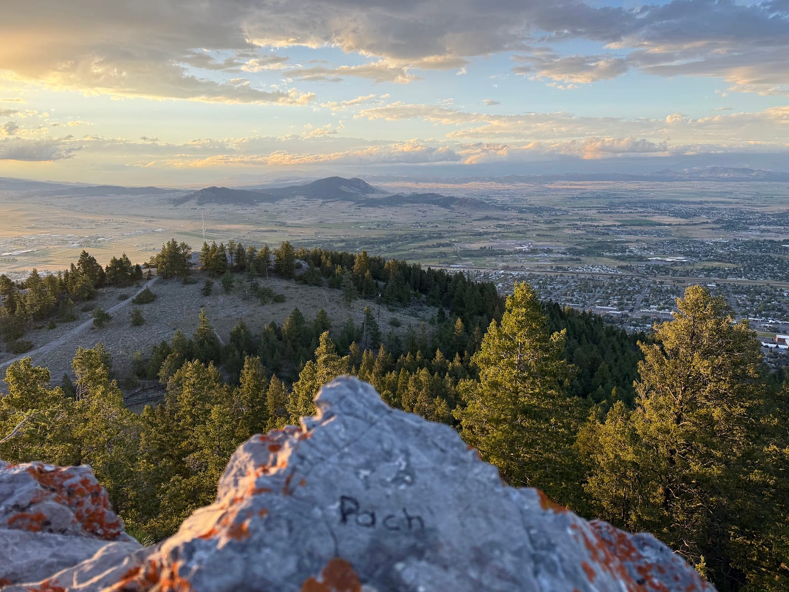 Mount Helena Trailhead