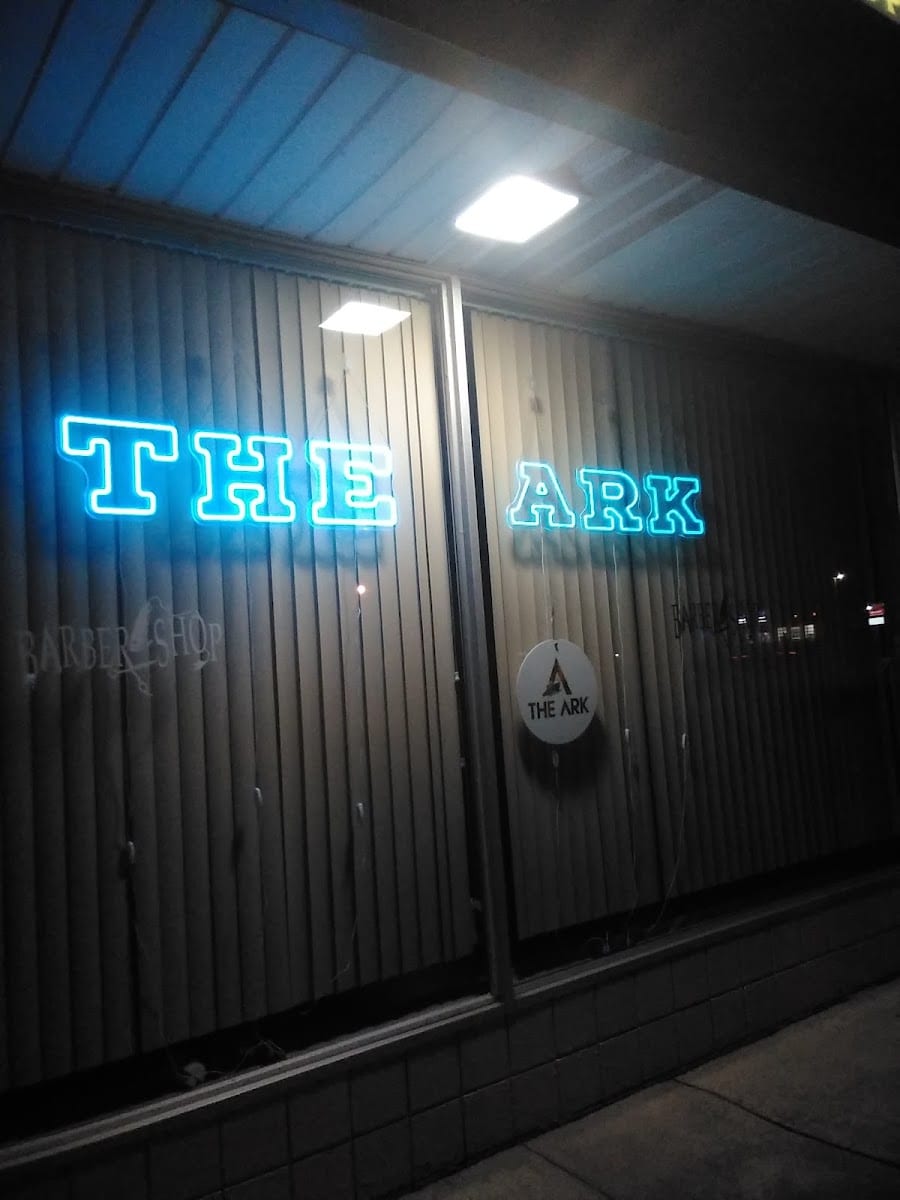 The Ark Barbershop 757, photo 2
