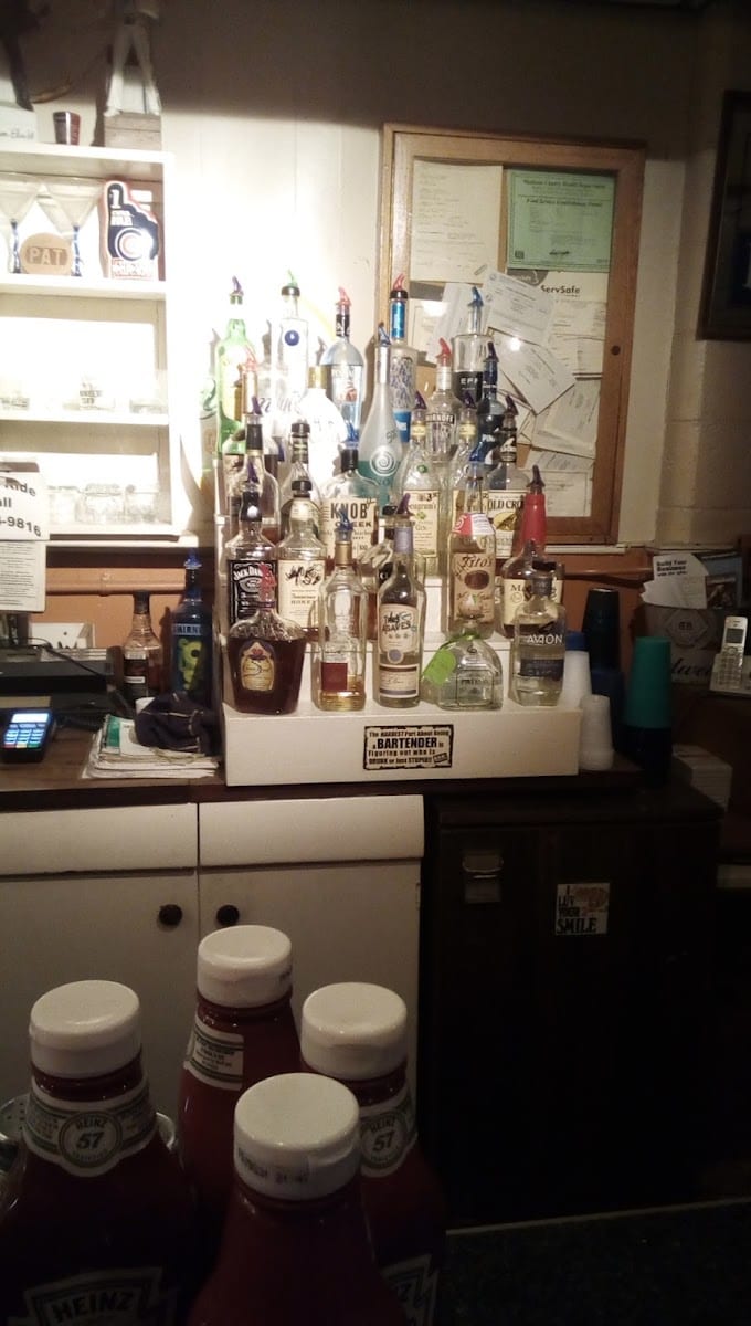 Hide Away Inn, photo 2
