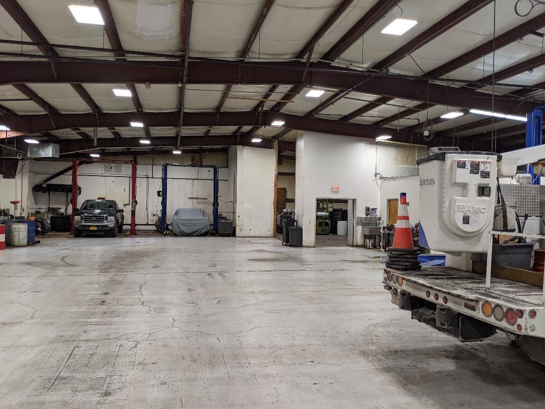 Kalpins Express Auto Center, photo 4
