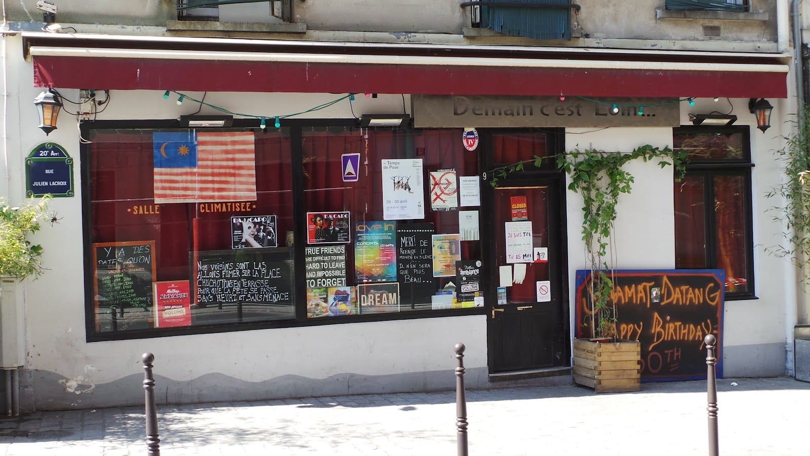 Bar Demain C'est Loin