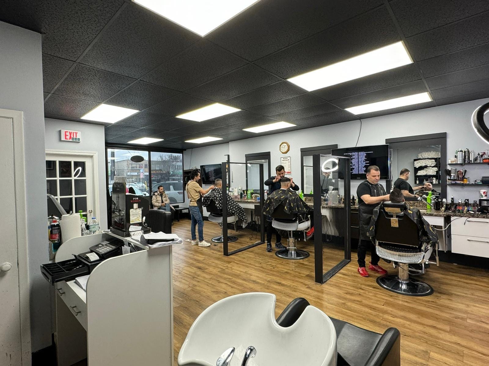 WILSON HAIR SALOON & Türk Berber