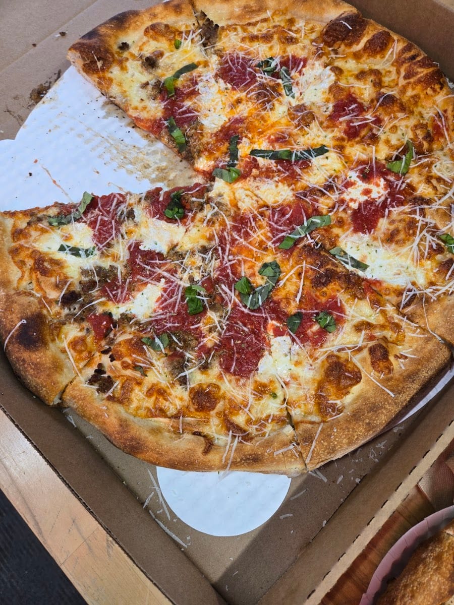 Peels On Wheels Pizza Garage, photo 3