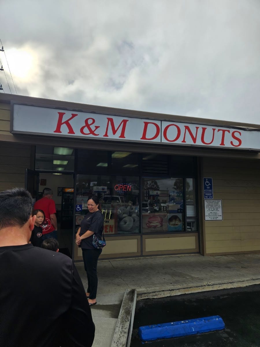 K & M Donuts