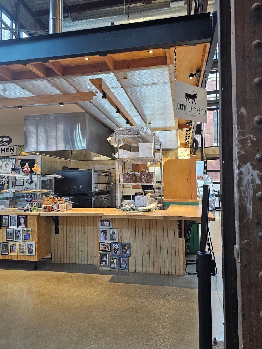 Johnny OX Pizzeria