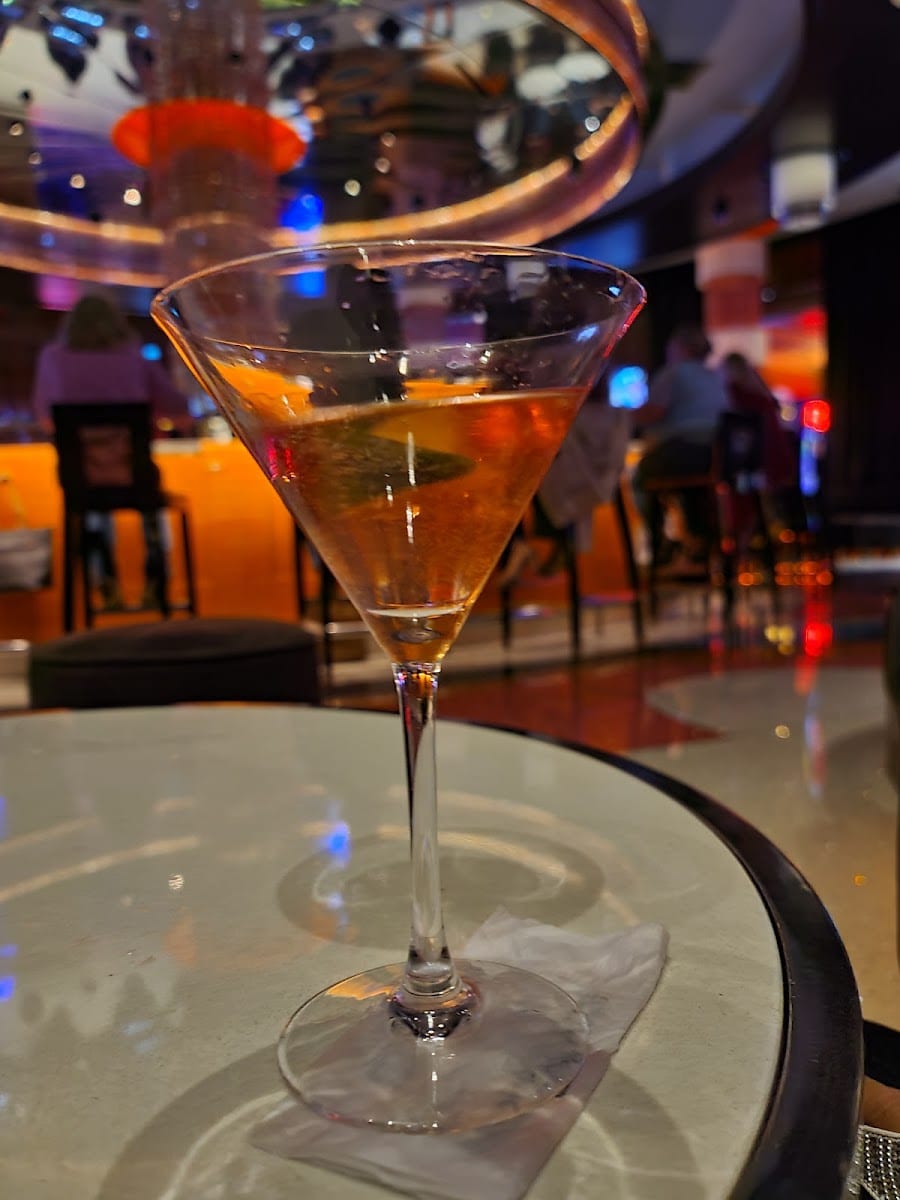 4949 Lounge