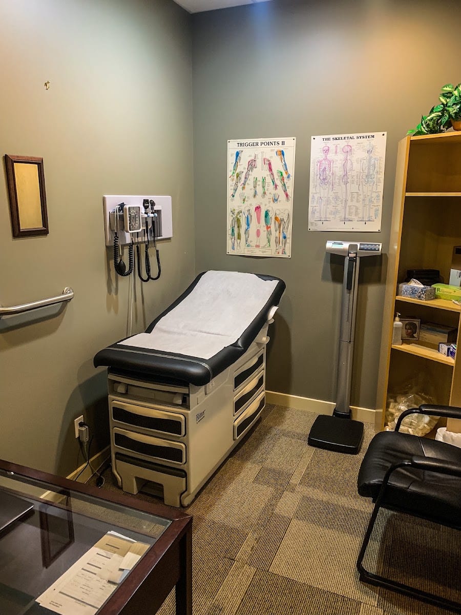 Mc Auley Alton Chiropractic, photo 4